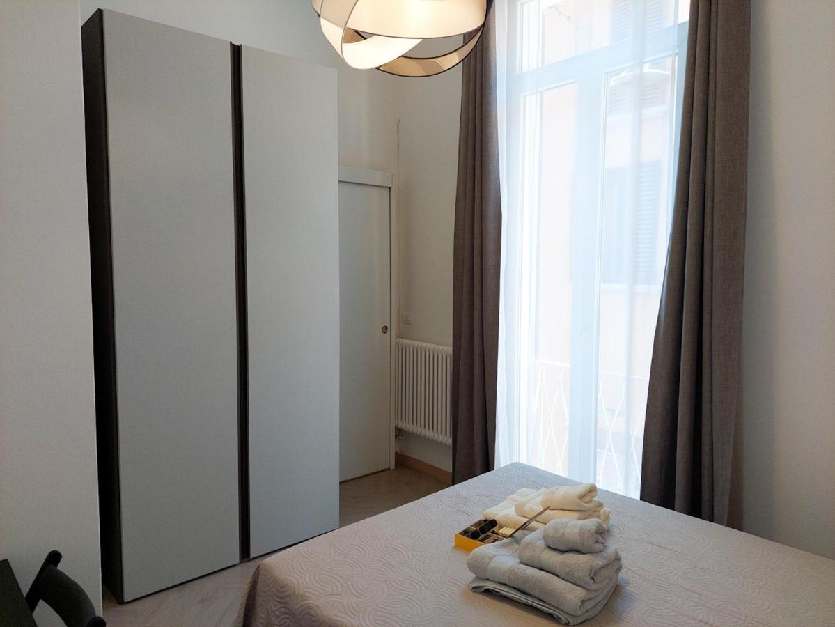 2Towers Holiday House_Centro Storico Di بولونيا المظهر الخارجي الصورة