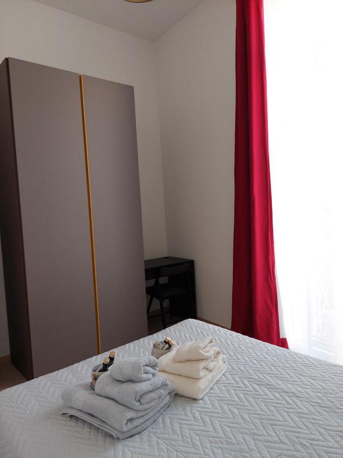 2Towers Holiday House_Centro Storico Di بولونيا المظهر الخارجي الصورة