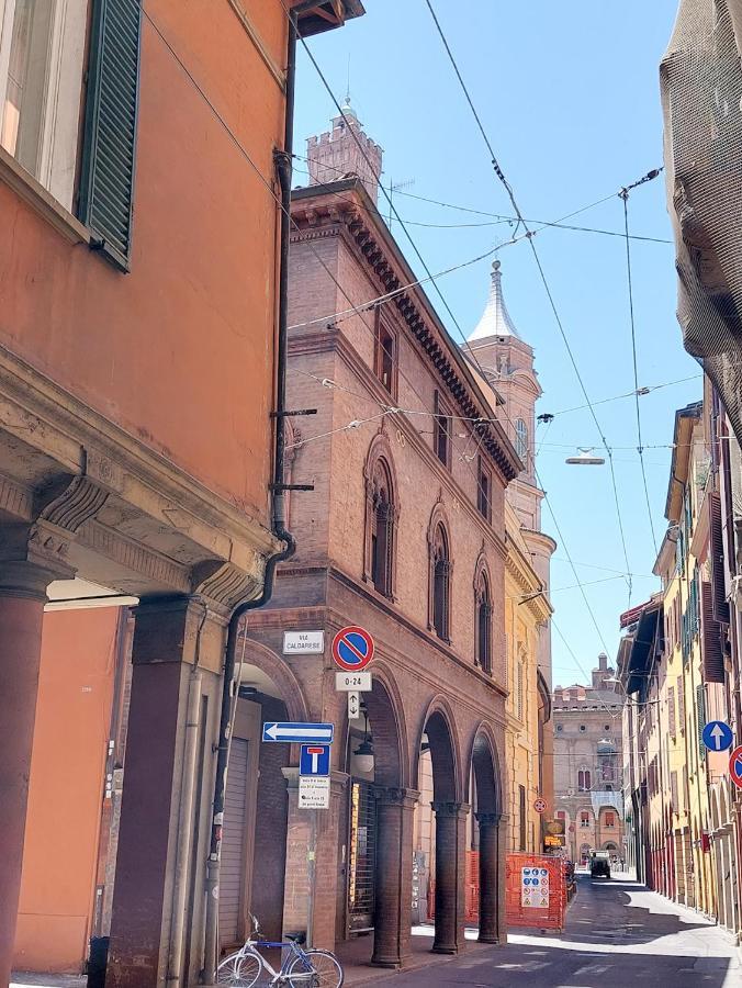 2Towers Holiday House_Centro Storico Di بولونيا المظهر الخارجي الصورة